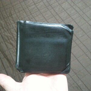 Vintage LV Louis Vuitton Epi Leather Wallet Bifold Unisex Women's Men's